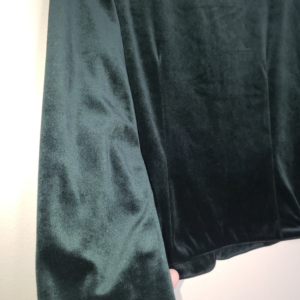 Maren| Vintage Green Velvet Jacket in size 12 - Picture 5 of 9
